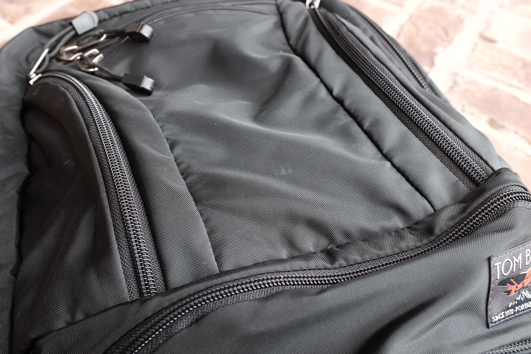 Tom Bihn’s New Synik 22 and 30 – The Brooks Review