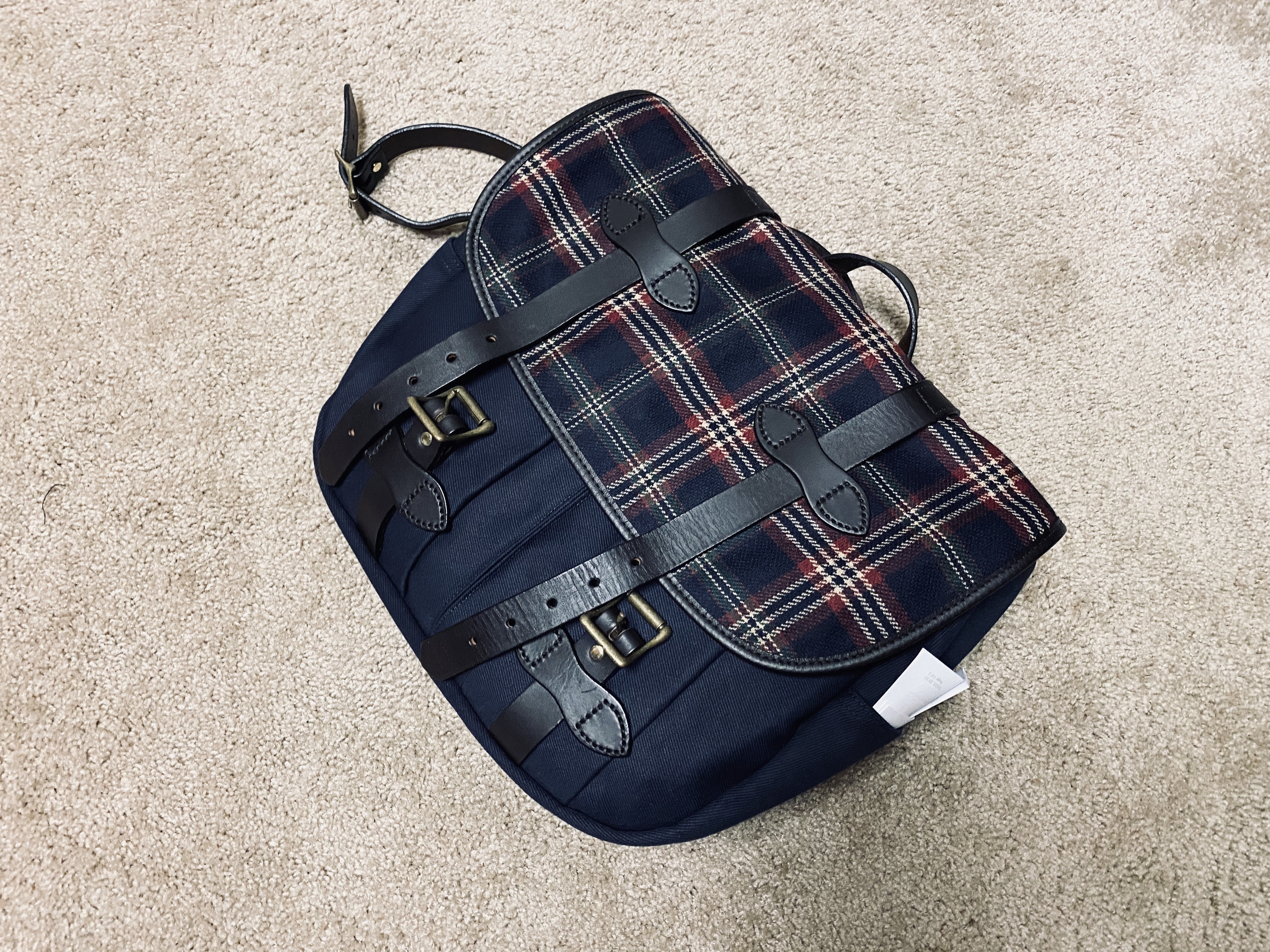 Filson Workshop Messenger Bag – The Brooks Review