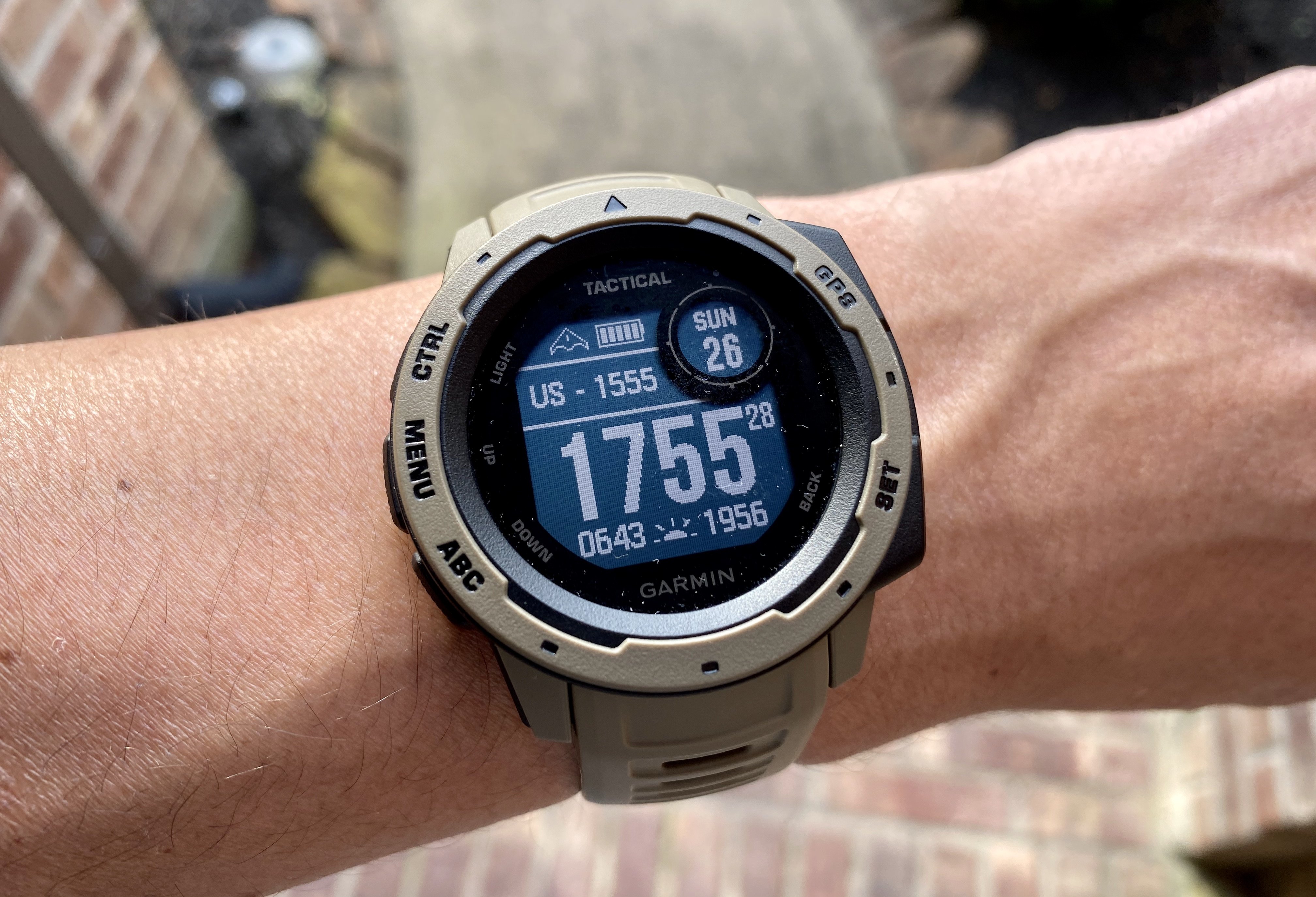 Garmin solar best sale instinct tactical review