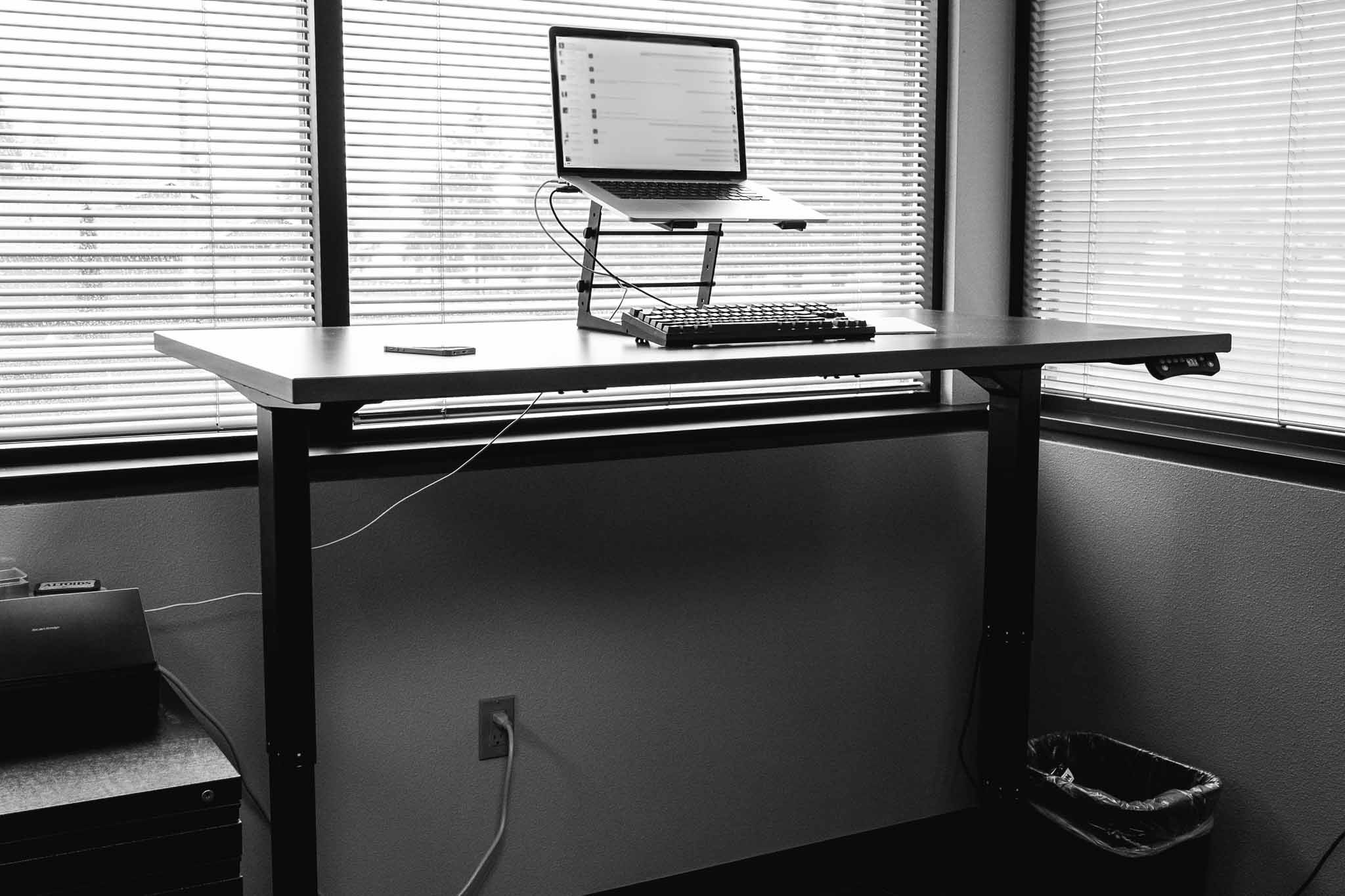 jarvis standing desk white