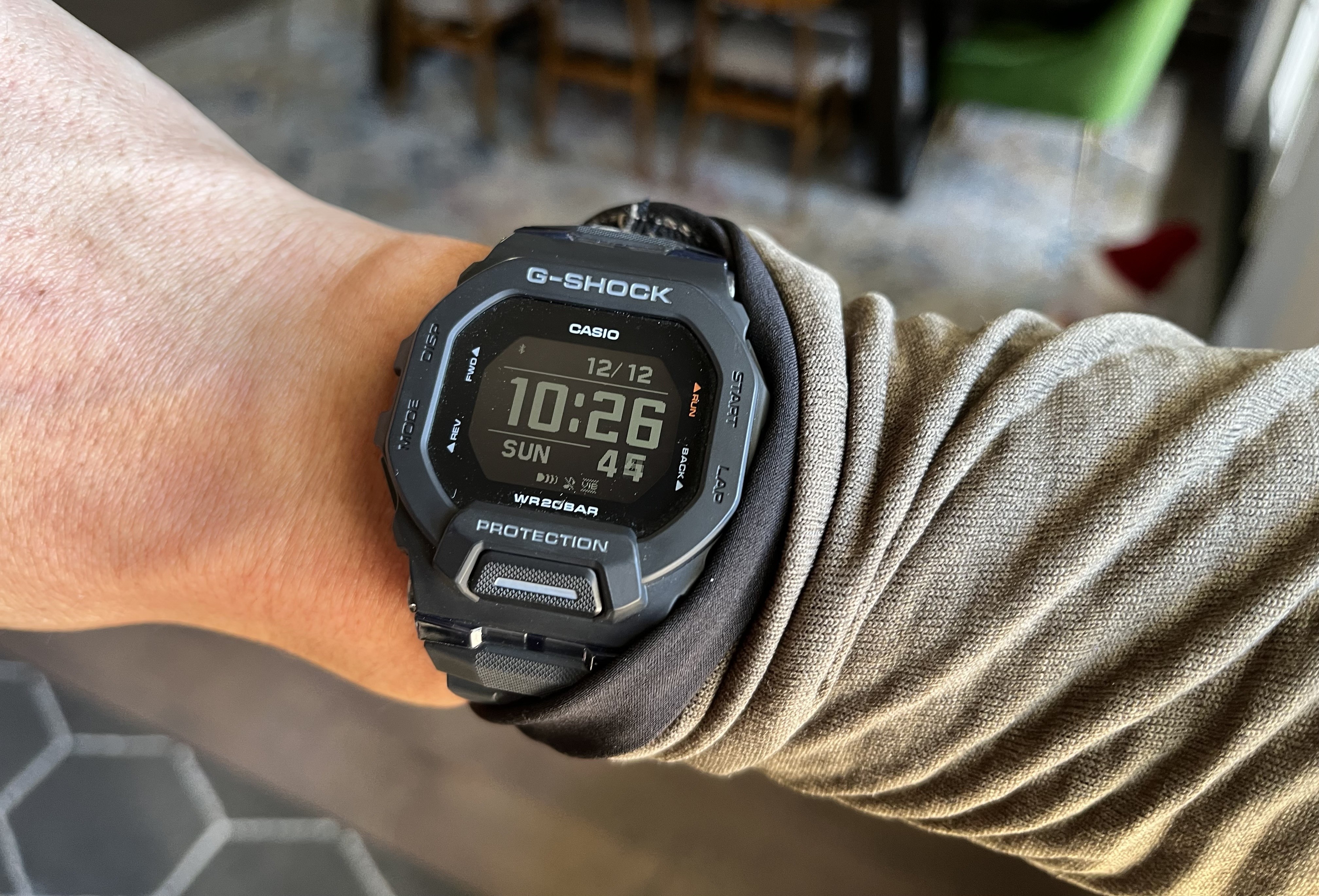 Casio g squad review on sale